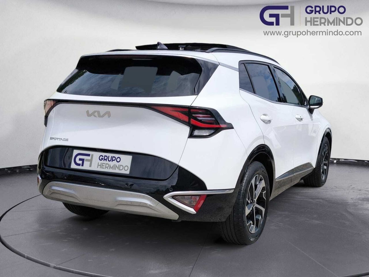Kia Sportage 1.6 CRDI 136 CV MHEV TECH 4X2 TECHO  - Foto 2