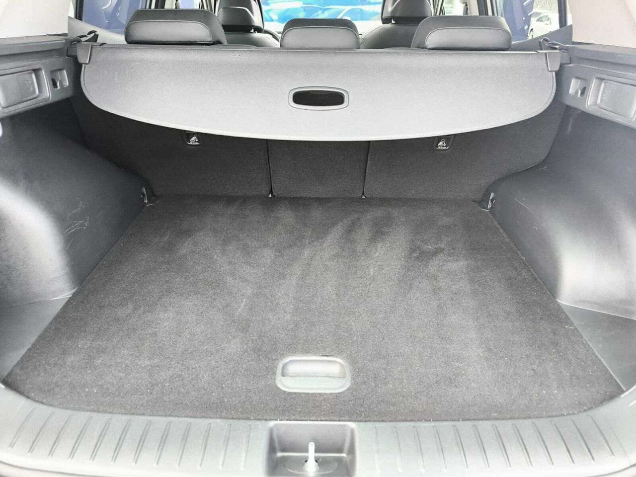Kia Sportage 1.6 CRDI 136 CV MHEV TECH 4X2 TECHO  - Foto 2