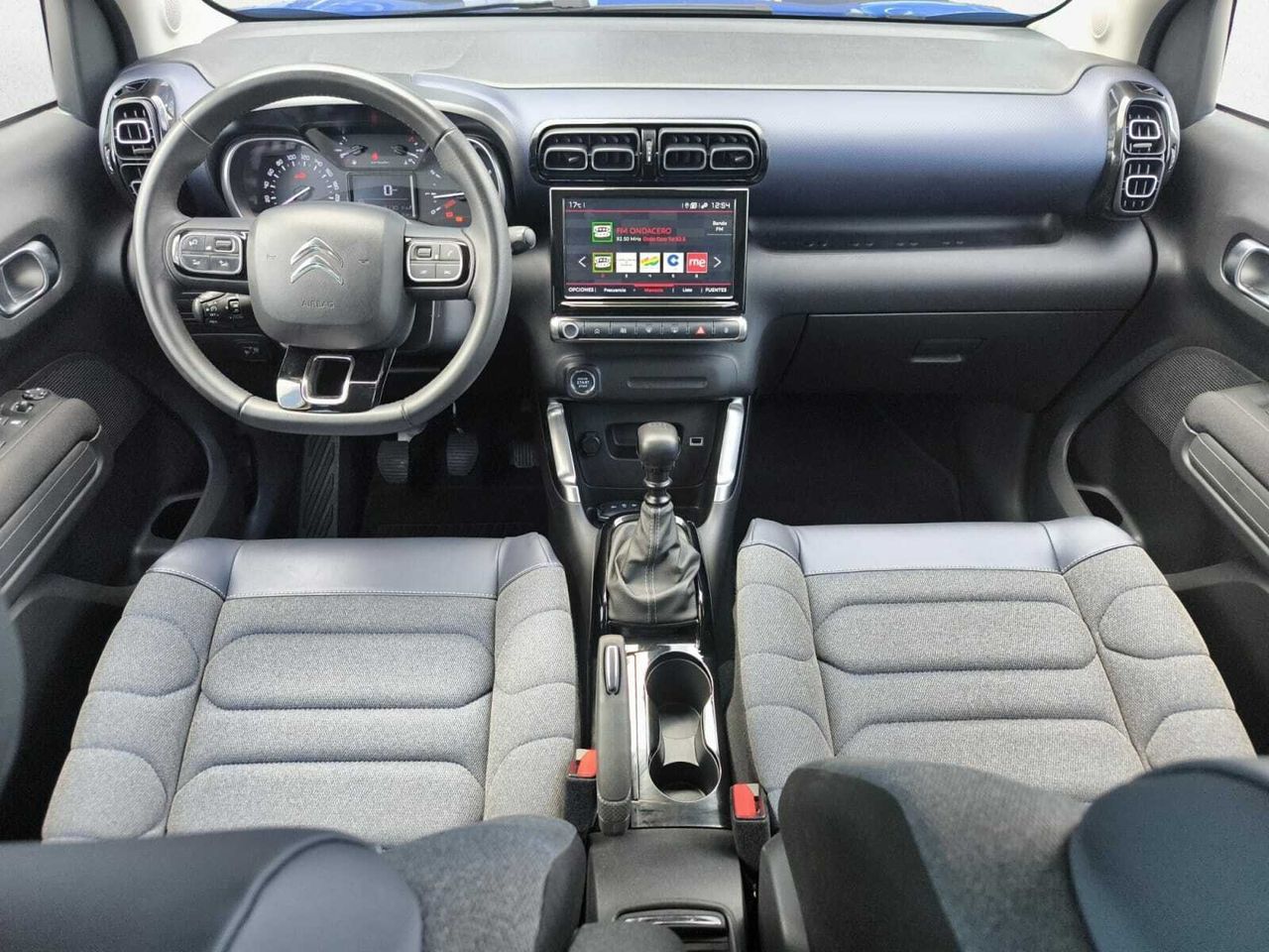 Citroën C3 Aircross BLUE HDI 110 CV SHINE  - Foto 2