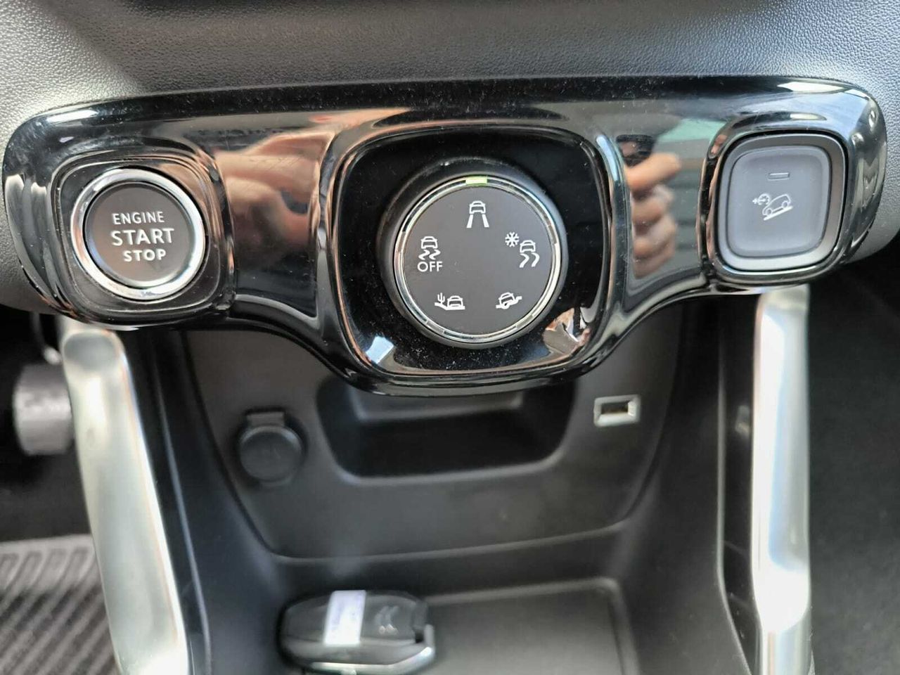 Citroën C3 Aircross BLUE HDI 110 CV SHINE  - Foto 2