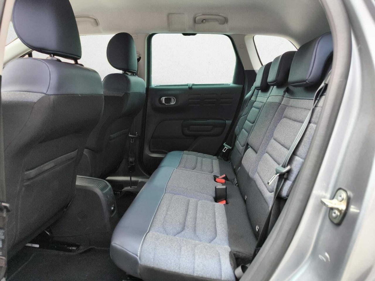 Citroën C3 Aircross BLUE HDI 110 CV SHINE  - Foto 2