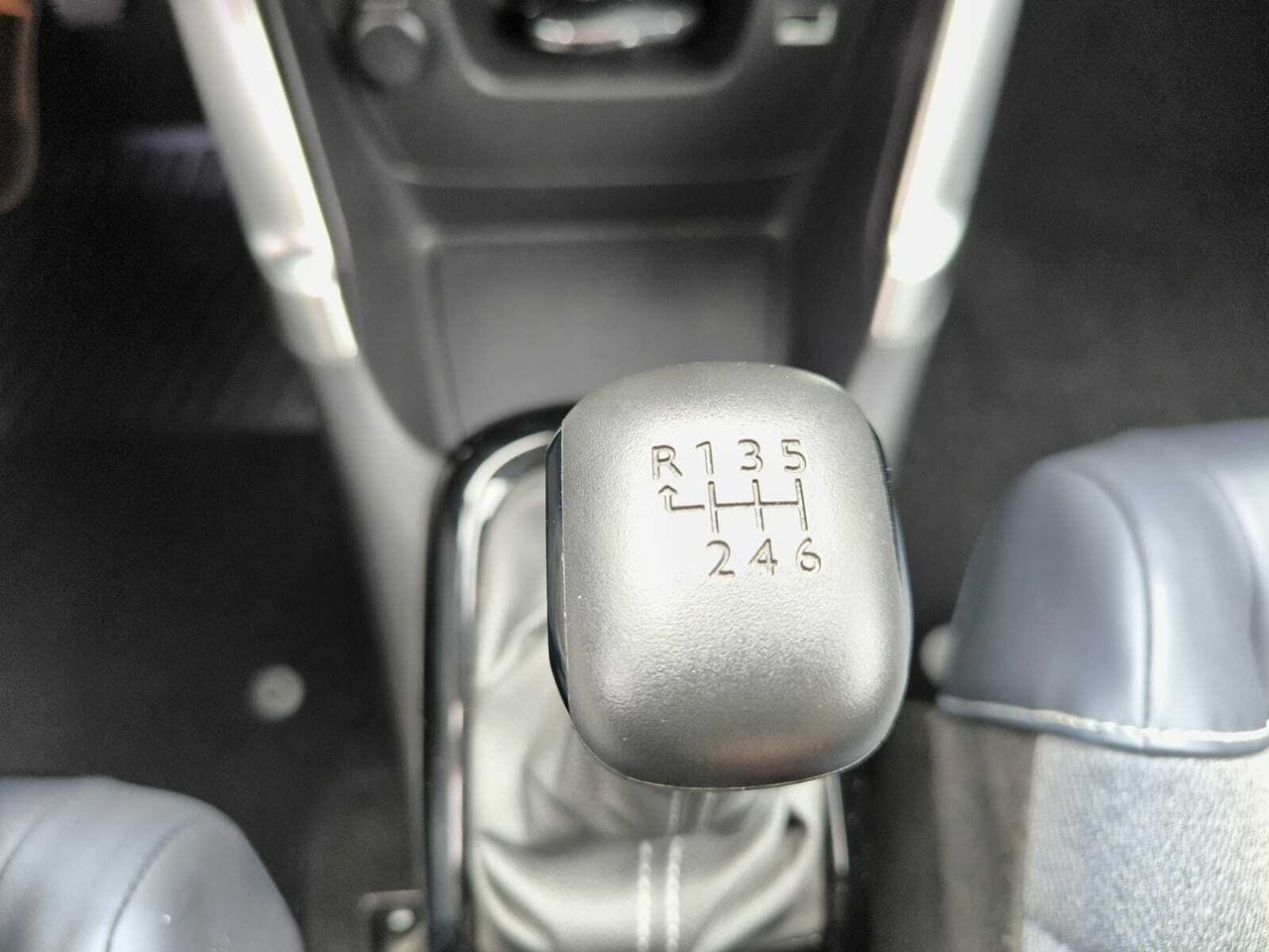Citroën C3 Aircross BLUE HDI 110 CV SHINE  - Foto 2