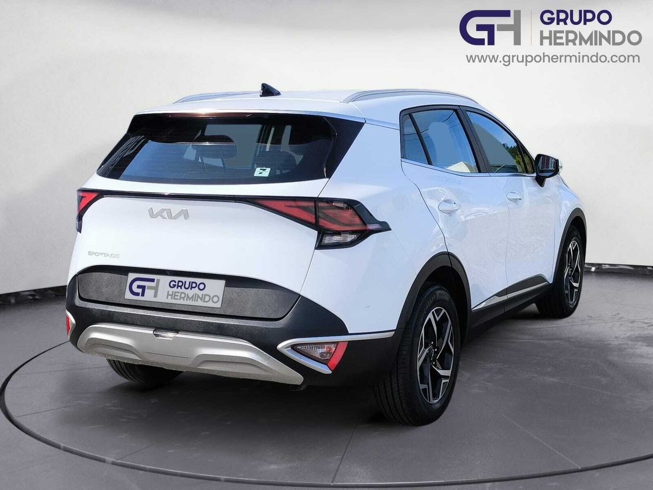 Kia Sportage 1.6 TGDI 150 CV CONCEPT 4X2  - Foto 2