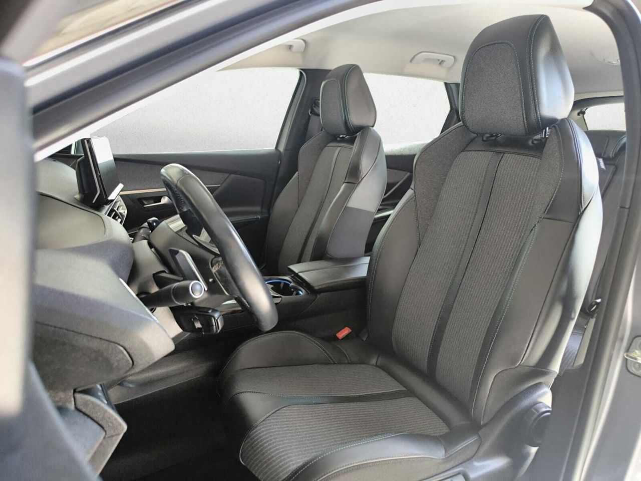 Peugeot 3008 ALLURE PACK BLUE HDI 130 CV EAT8  - Foto 2