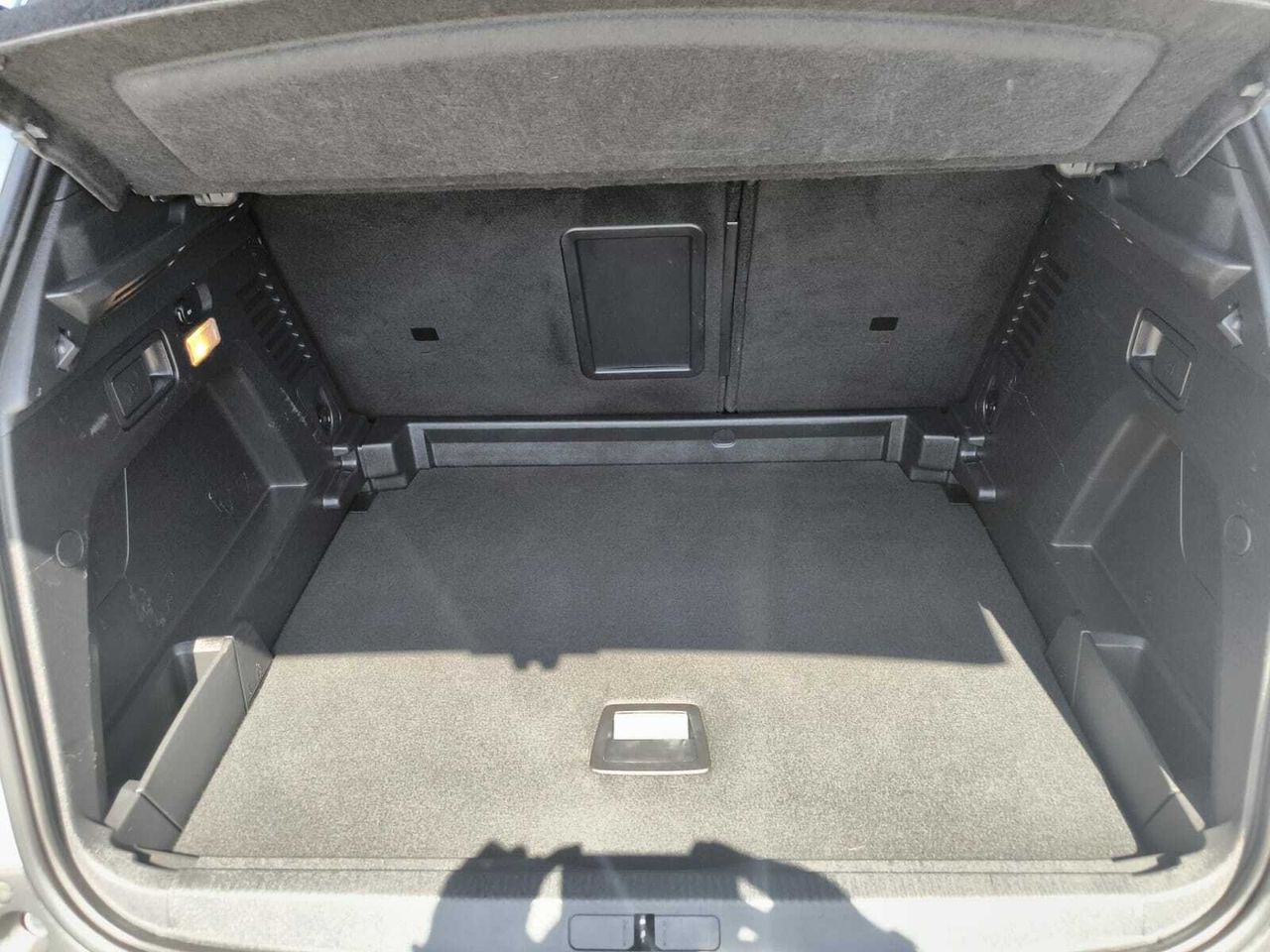 Peugeot 3008 ALLURE PACK BLUE HDI 130 CV EAT8  - Foto 2