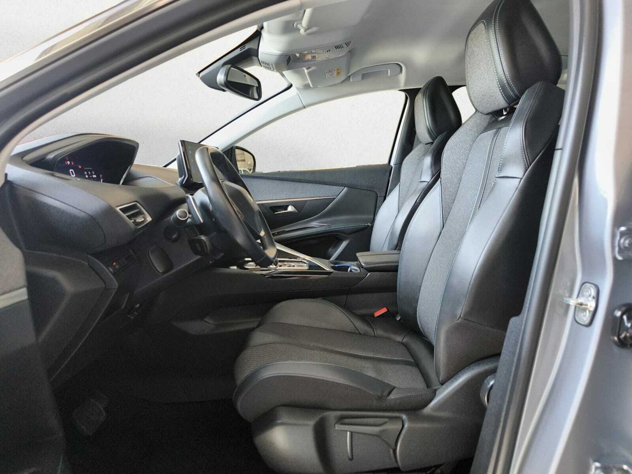 Peugeot 3008 ALLURE PACK BLUE HDI 130 CV EAT8  - Foto 2