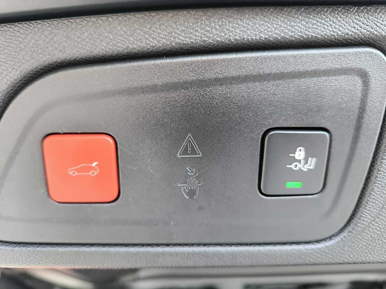Citroën C5 Aircross HYBRID 225 e-EAT8 SHINE  - Foto 2