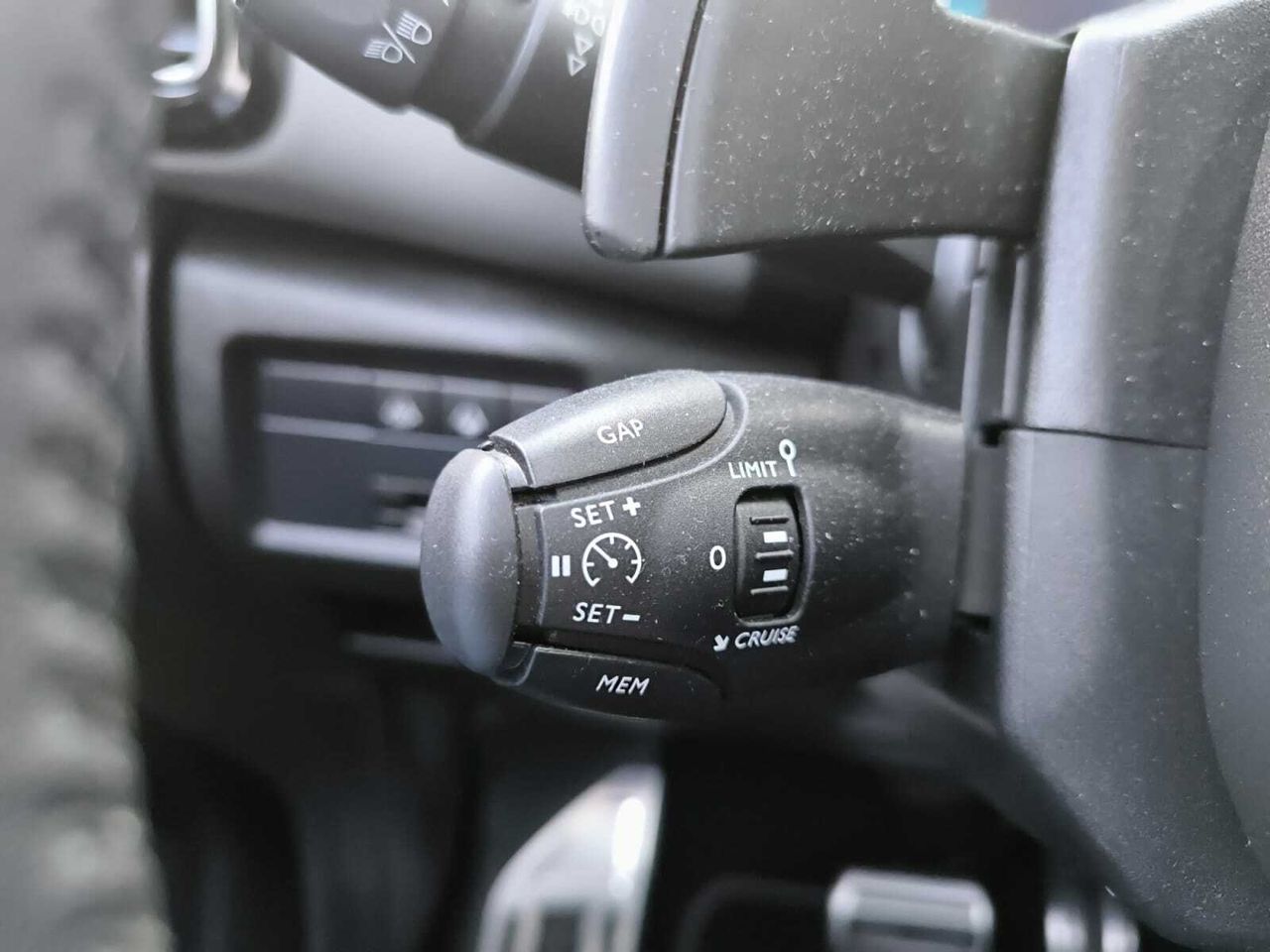 Citroën C5 Aircross HYBRID 225 e-EAT8 SHINE  - Foto 2