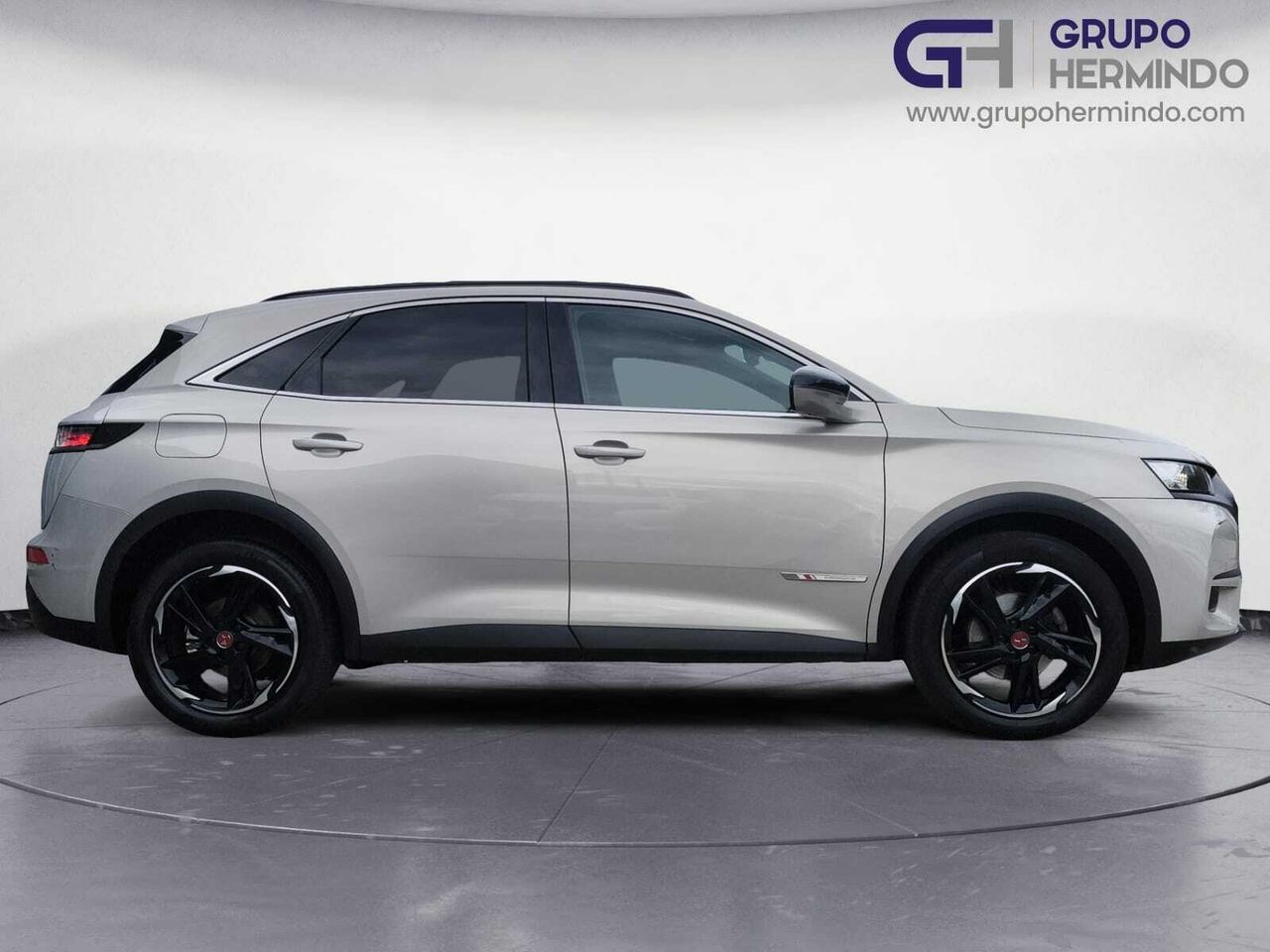 DS Automobiles DS 7 PERFORMANCE LINE BLUE HDI 130 CV EAT8  - Foto 2