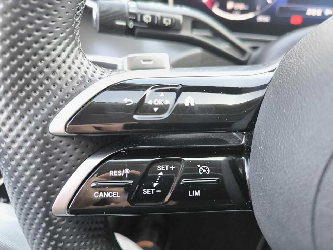 Mercedes Clase C 200 D ESTATE LINEA AMG  - Foto 2
