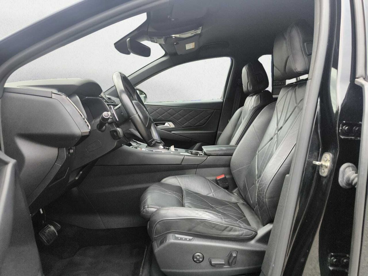 DS DS 7 CROSSBACK SO CHIC BLUE HDI 130 CV EAT8  - Foto 2