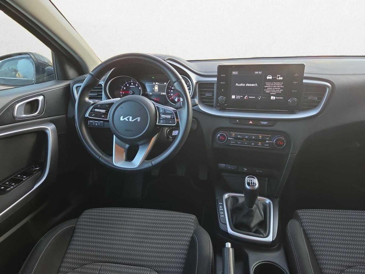 Kia XCeed 1.0 TGDI DRIVE 120 CV  - Foto 2