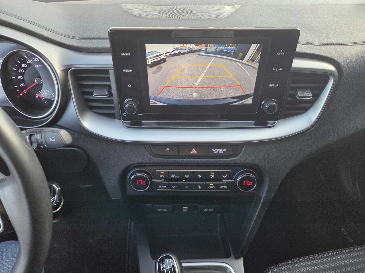 Kia XCeed 1.0 TGDI DRIVE 120 CV  - Foto 2