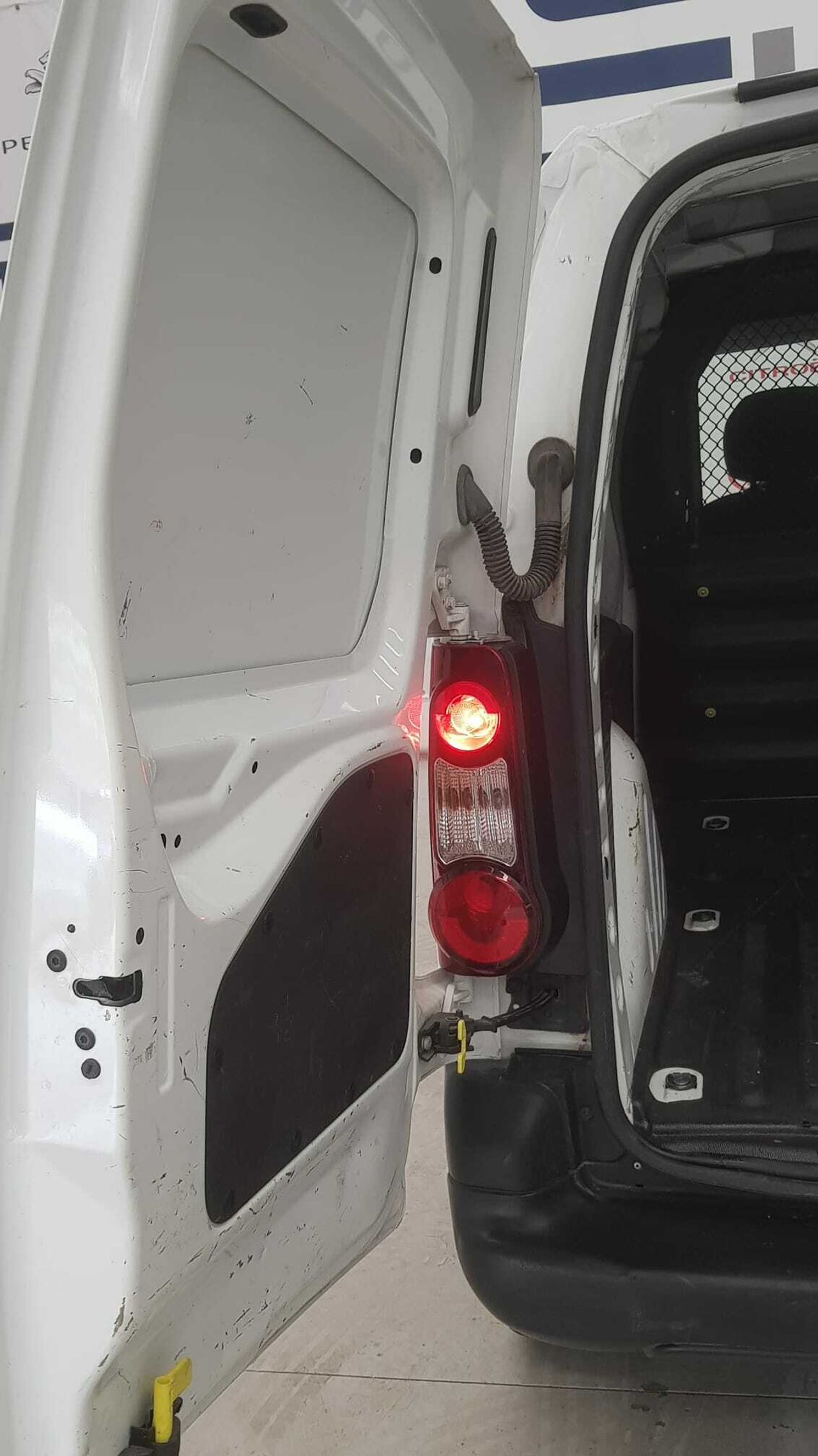 Citroën Berlingo 100 CV FG  - Foto 2