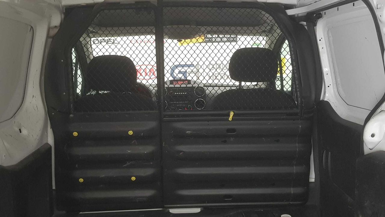 Citroën Berlingo 100 CV FG  - Foto 2