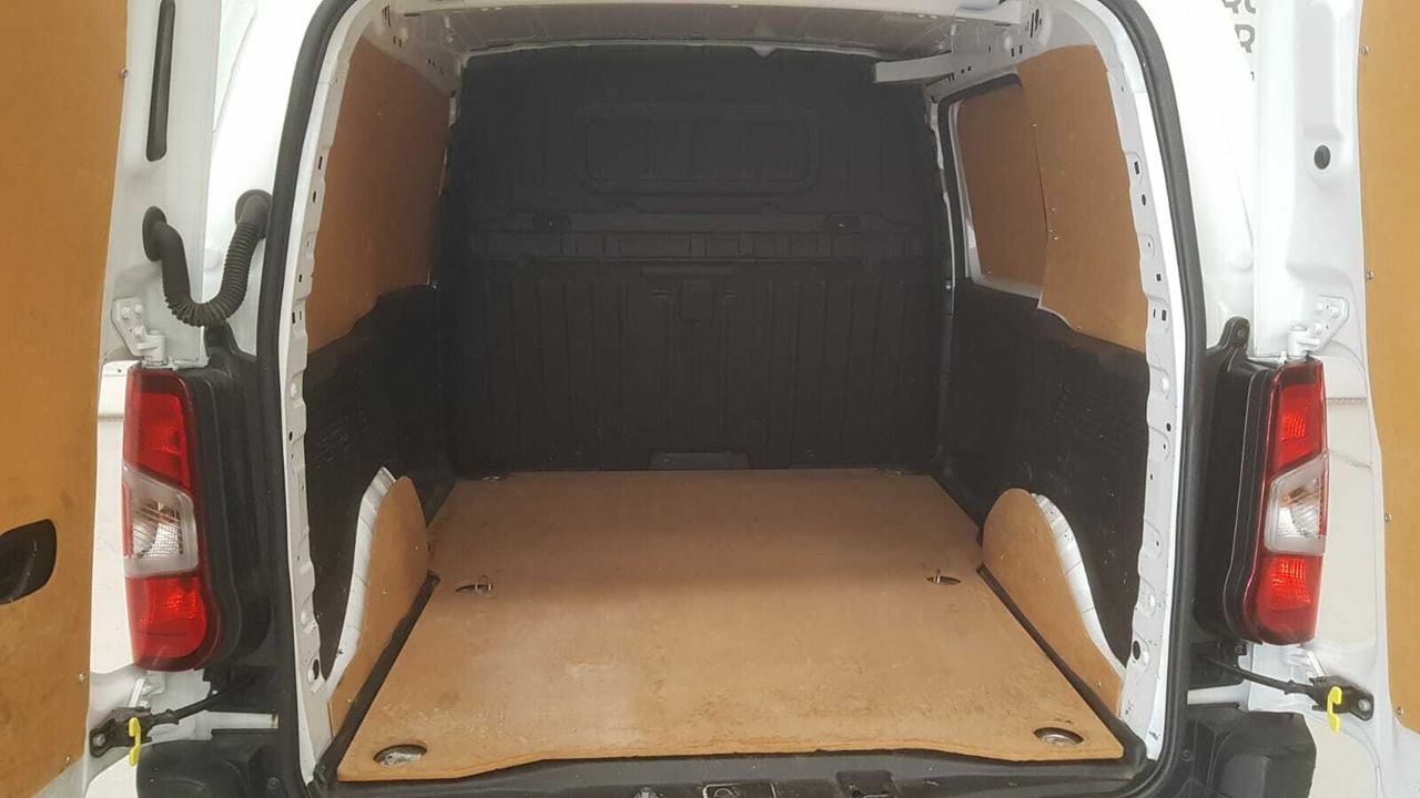 Citroën Berlingo BLUE HDI 74 KW 100 CV  - Foto 2