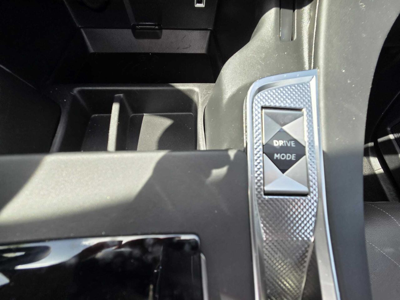 DS DS 7 CROSSBACK E TENSE 4X4 GRAND CHIC  - Foto 2