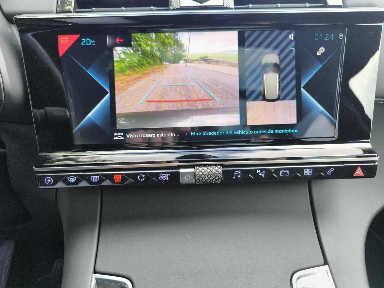 DS Automobiles DS 7 CROSSBACK E TENSE 4X4 GRAND CHIC  - Foto 2