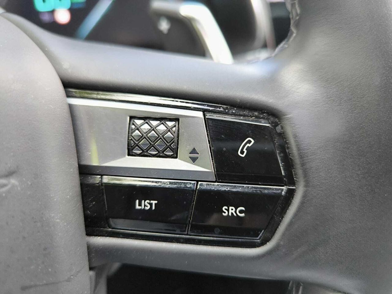 DS Automobiles DS 7 CROSSBACK E TENSE 4X4 GRAND CHIC  - Foto 2