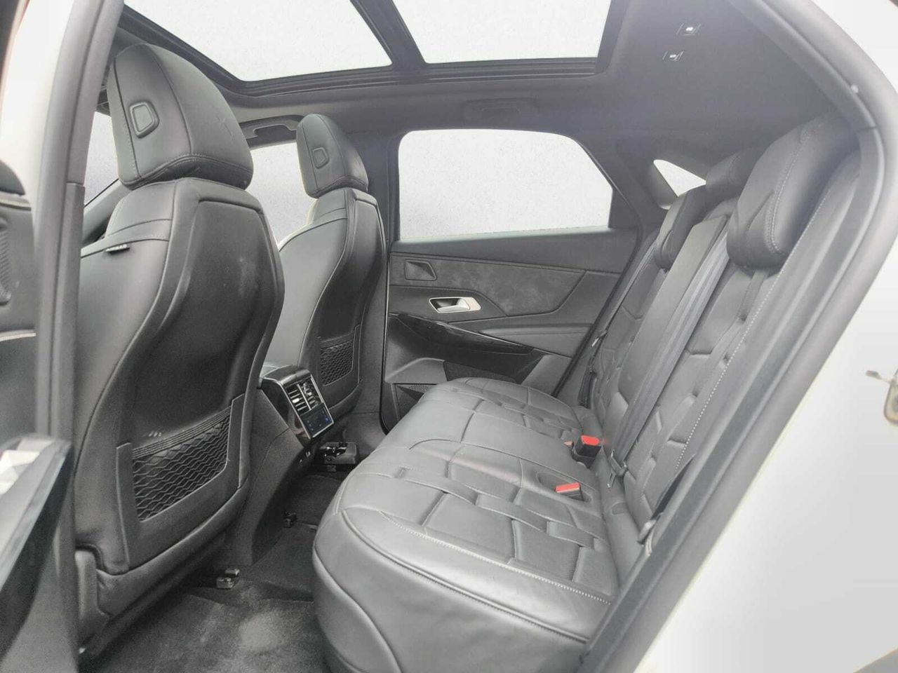 DS Automobiles DS 7 CROSSBACK E TENSE 4X4 GRAND CHIC  - Foto 2