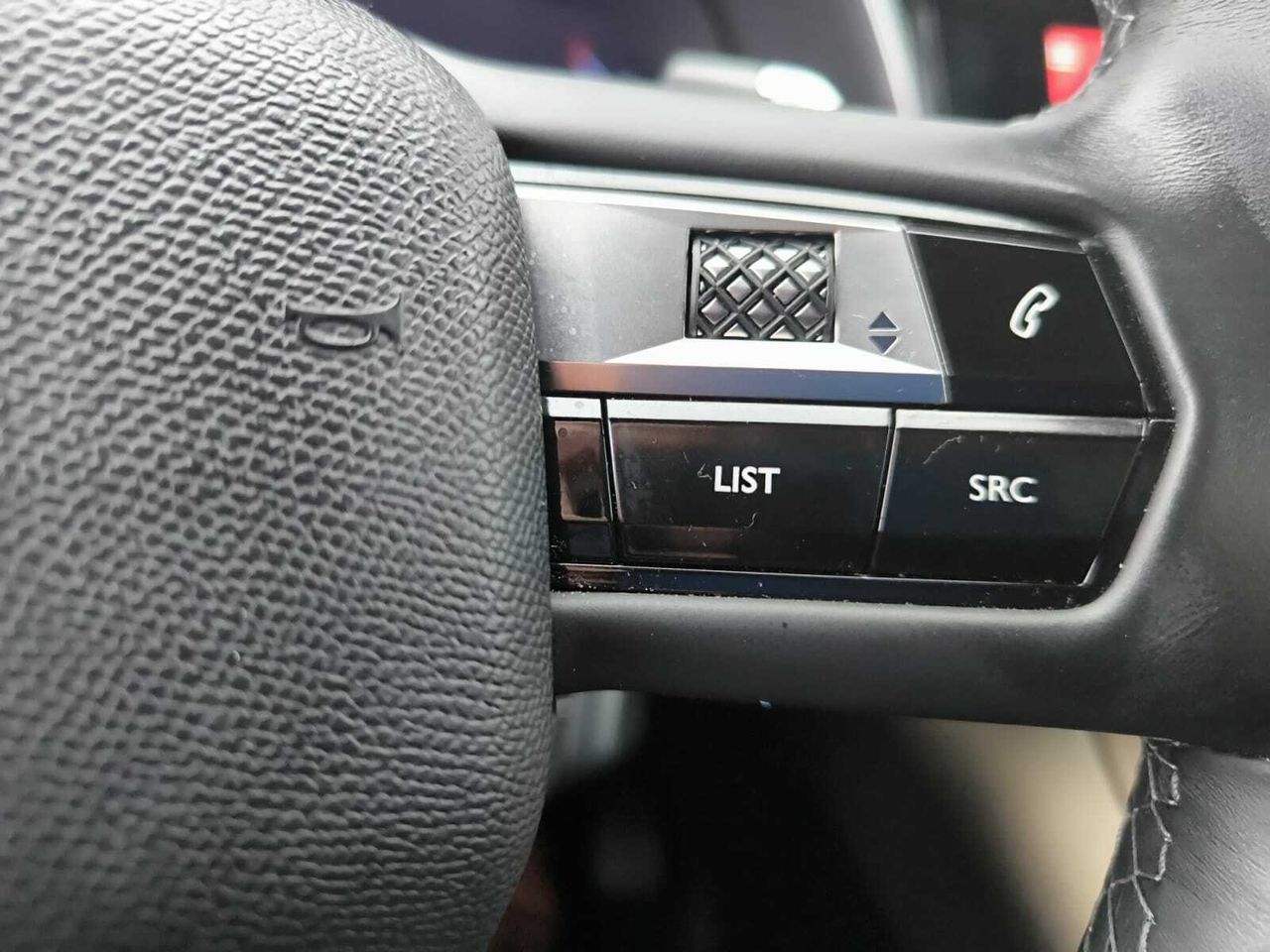 DS DS 7 SO CHIC BLUE HDI 180 CV EAT8  - Foto 2