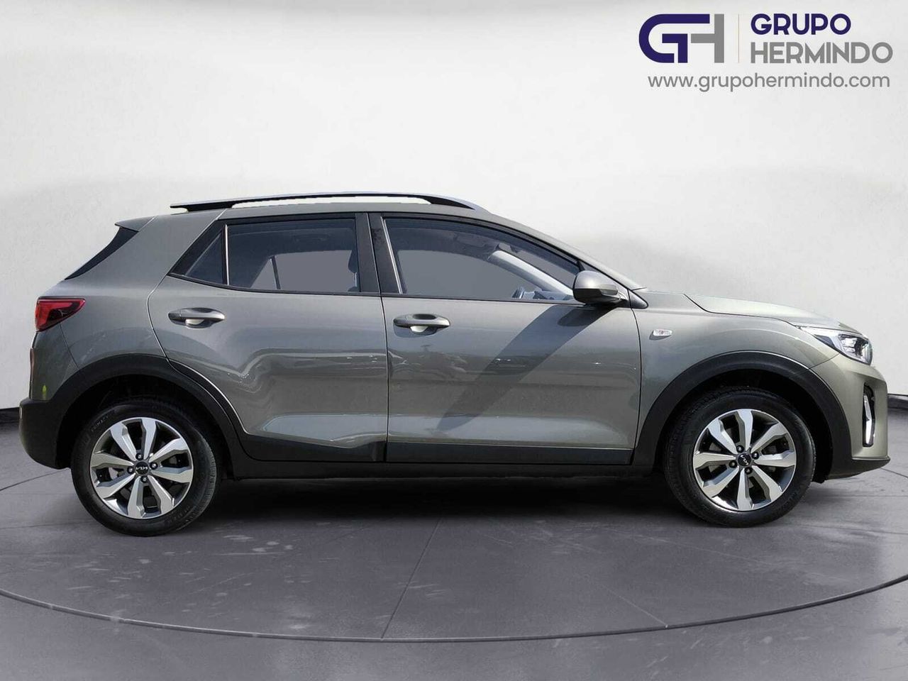 Kia Stonic 1.2 DPI 84 CV CONCEPT  - Foto 2