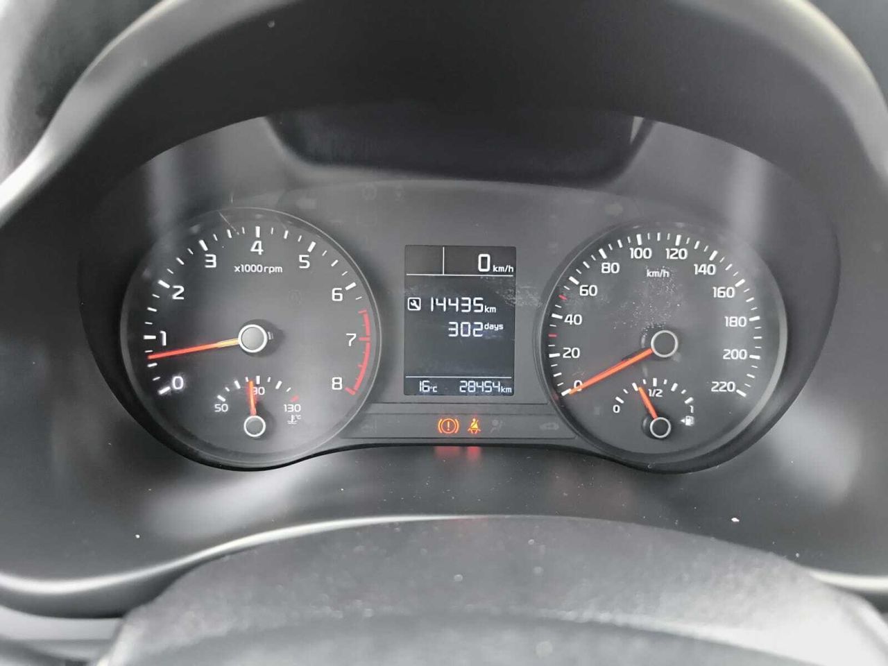 Kia Stonic 1.2 DPI 84 CV CONCEPT  - Foto 2