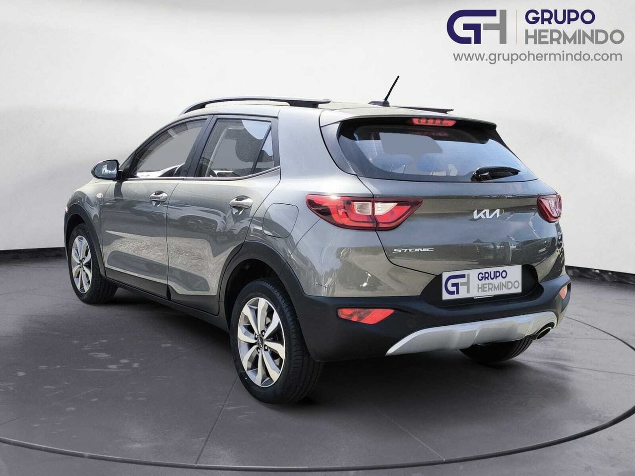 Kia Stonic 1.2 DPI 84 CV CONCEPT  - Foto 2