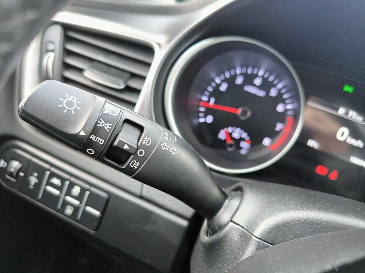 Kia XCeed 1.5 TGDI 160 CV CONCEPT  - Foto 2
