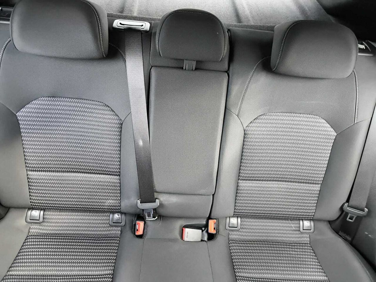 Kia XCeed 1.5 TGDI 160 CV CONCEPT  - Foto 2