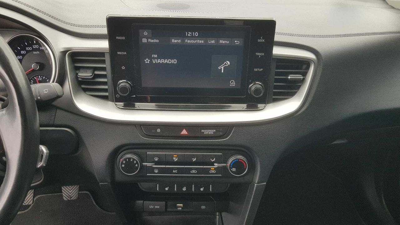 Kia XCeed 1.5 TGDI 160 CV CONCEPT  - Foto 2