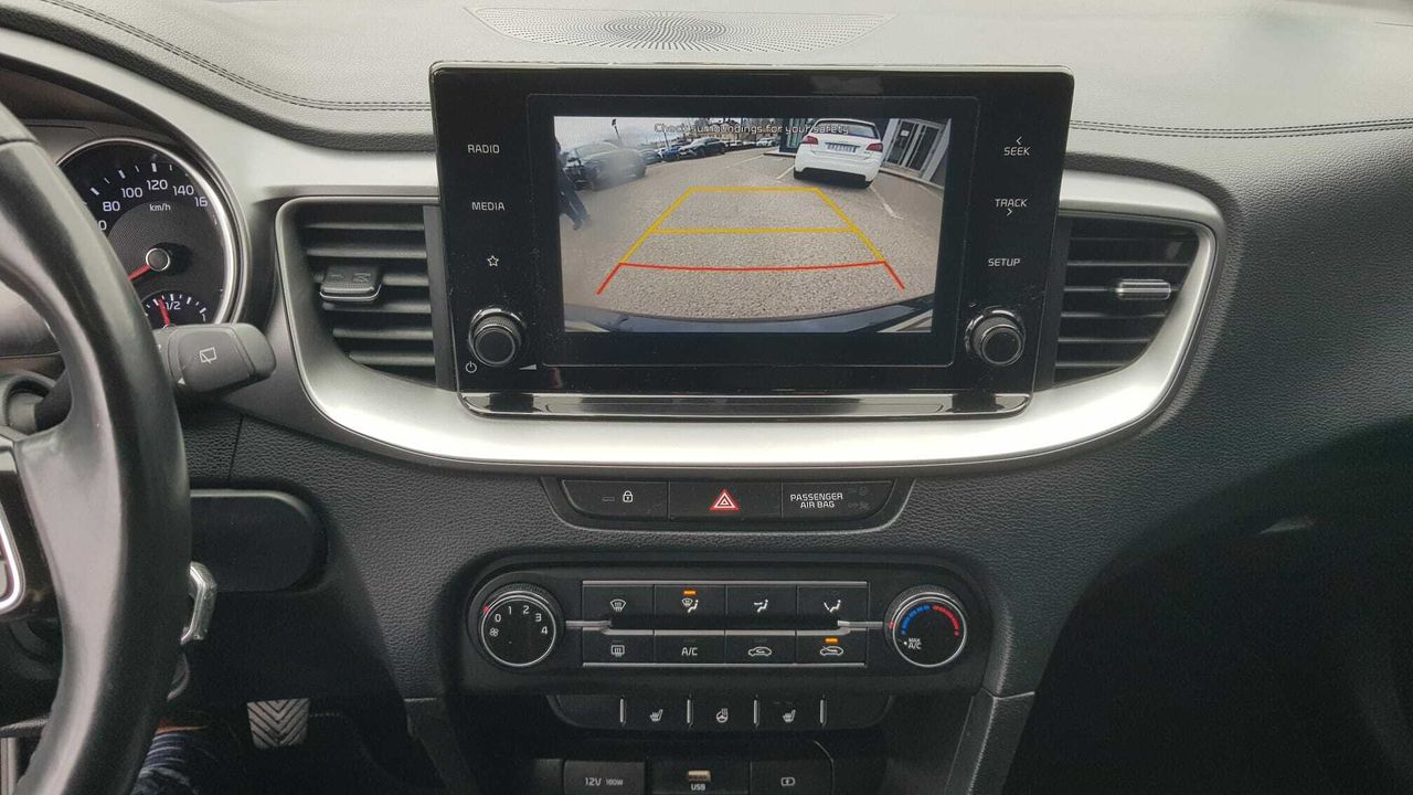 Kia XCeed 1.5 TGDI 160 CV CONCEPT  - Foto 2