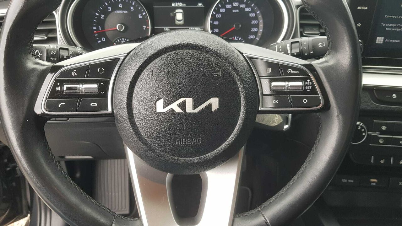 Kia XCeed 1.5 TGDI 160 CV CONCEPT  - Foto 2