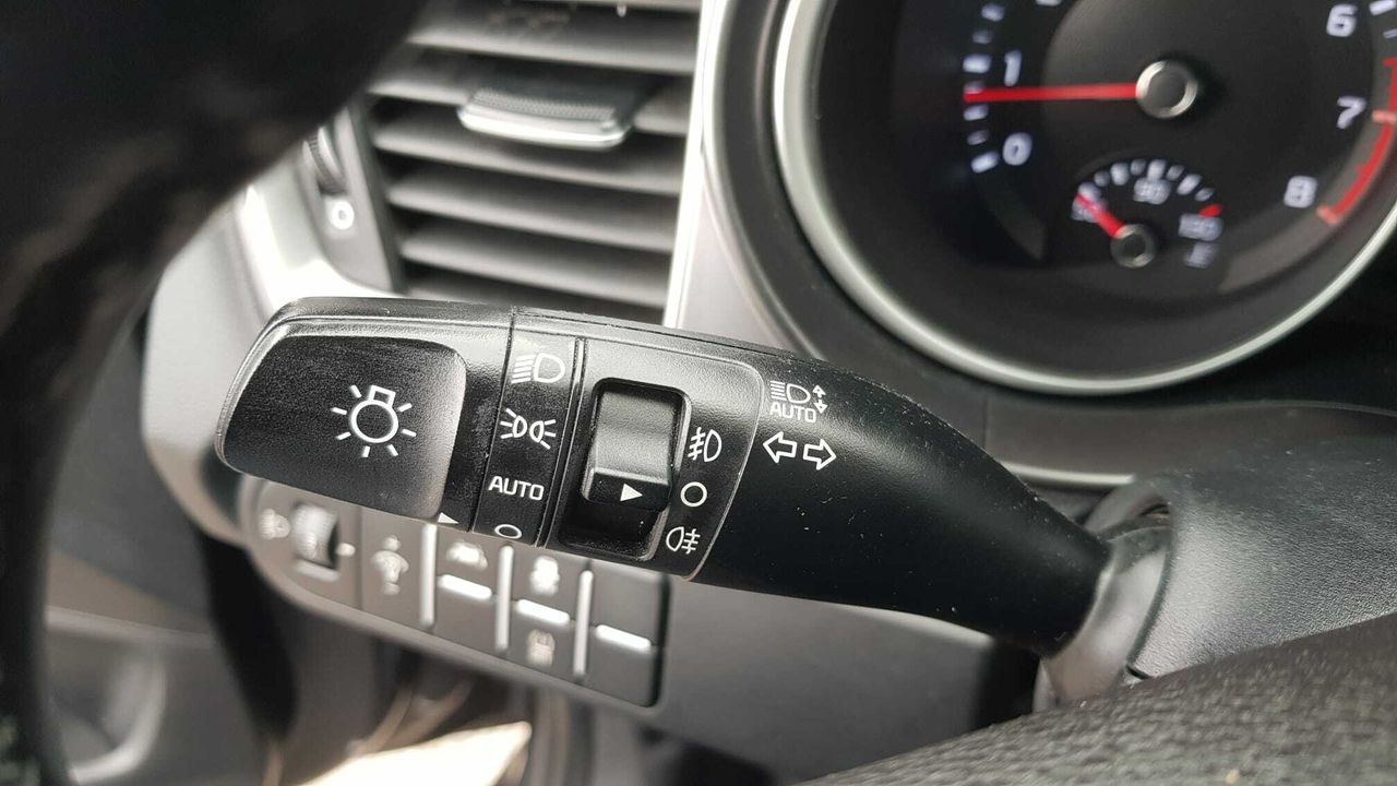 Kia XCeed 1.5 TGDI 160 CV CONCEPT  - Foto 2