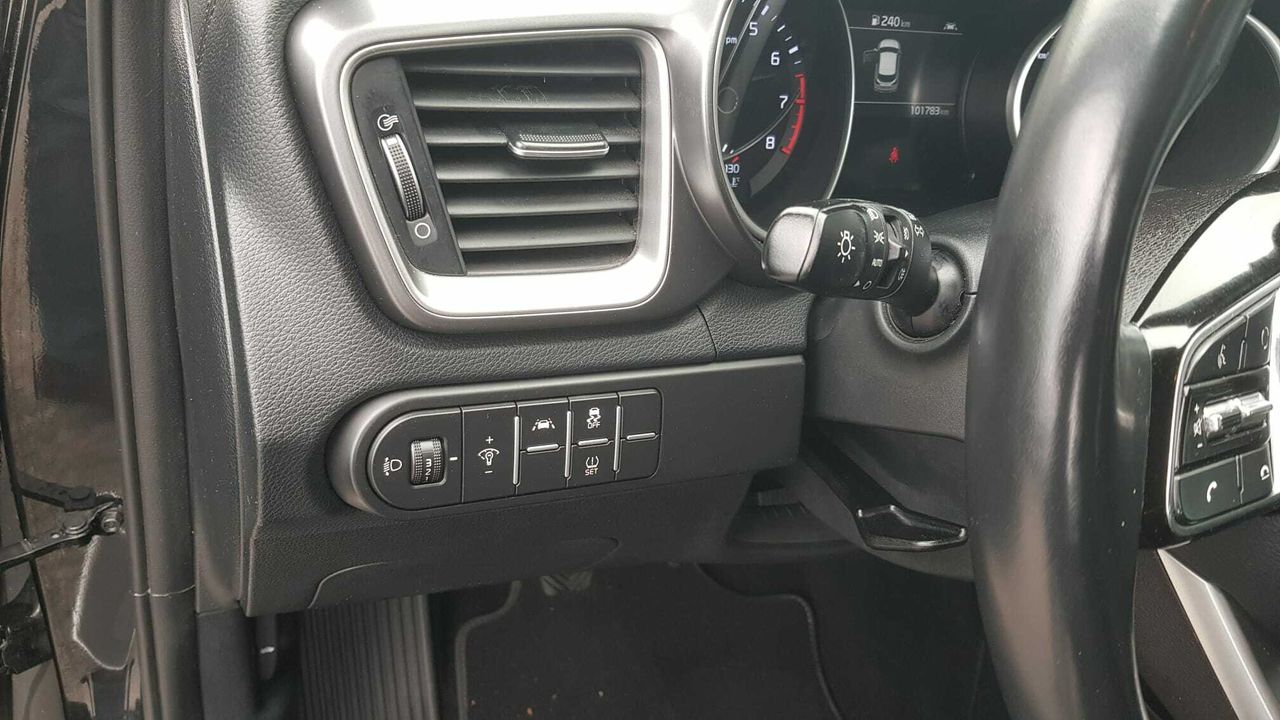 Kia XCeed 1.5 TGDI 160 CV CONCEPT  - Foto 2