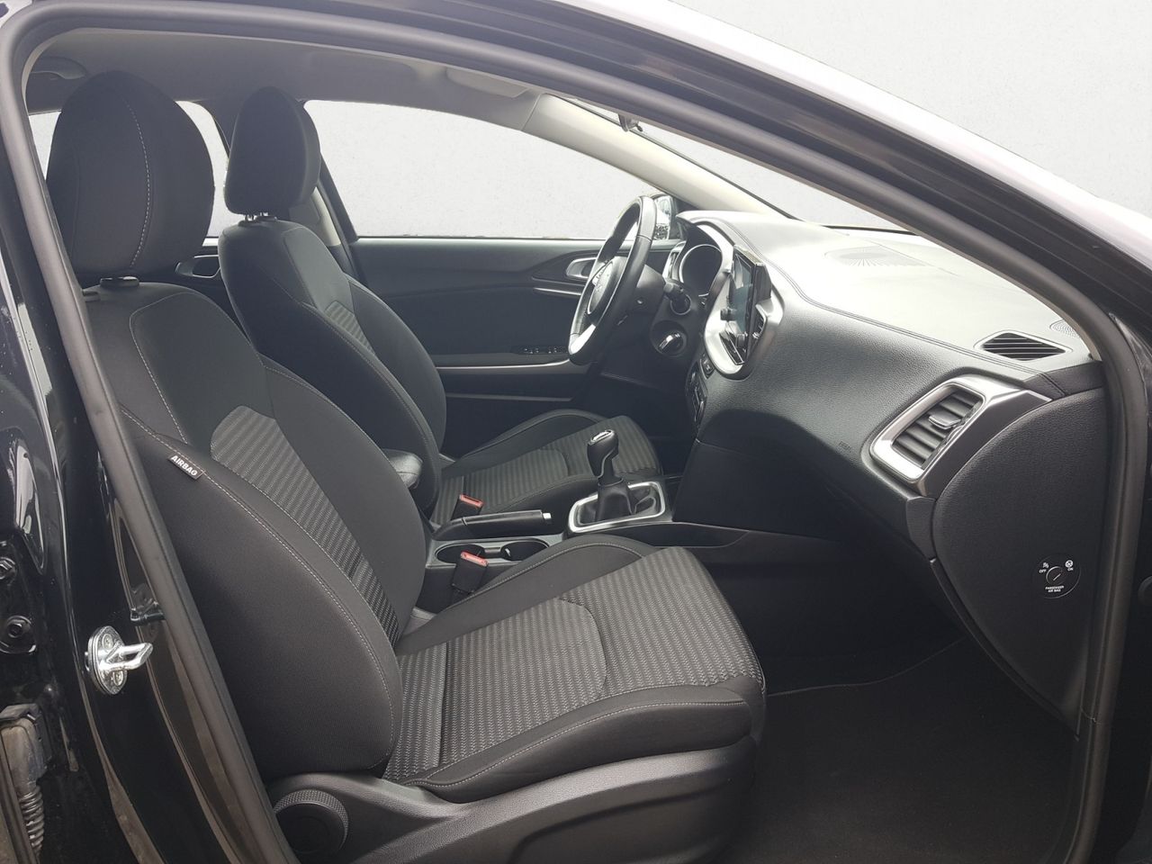 Kia XCeed 1.5 TGDI 160 CV CONCEPT  - Foto 2