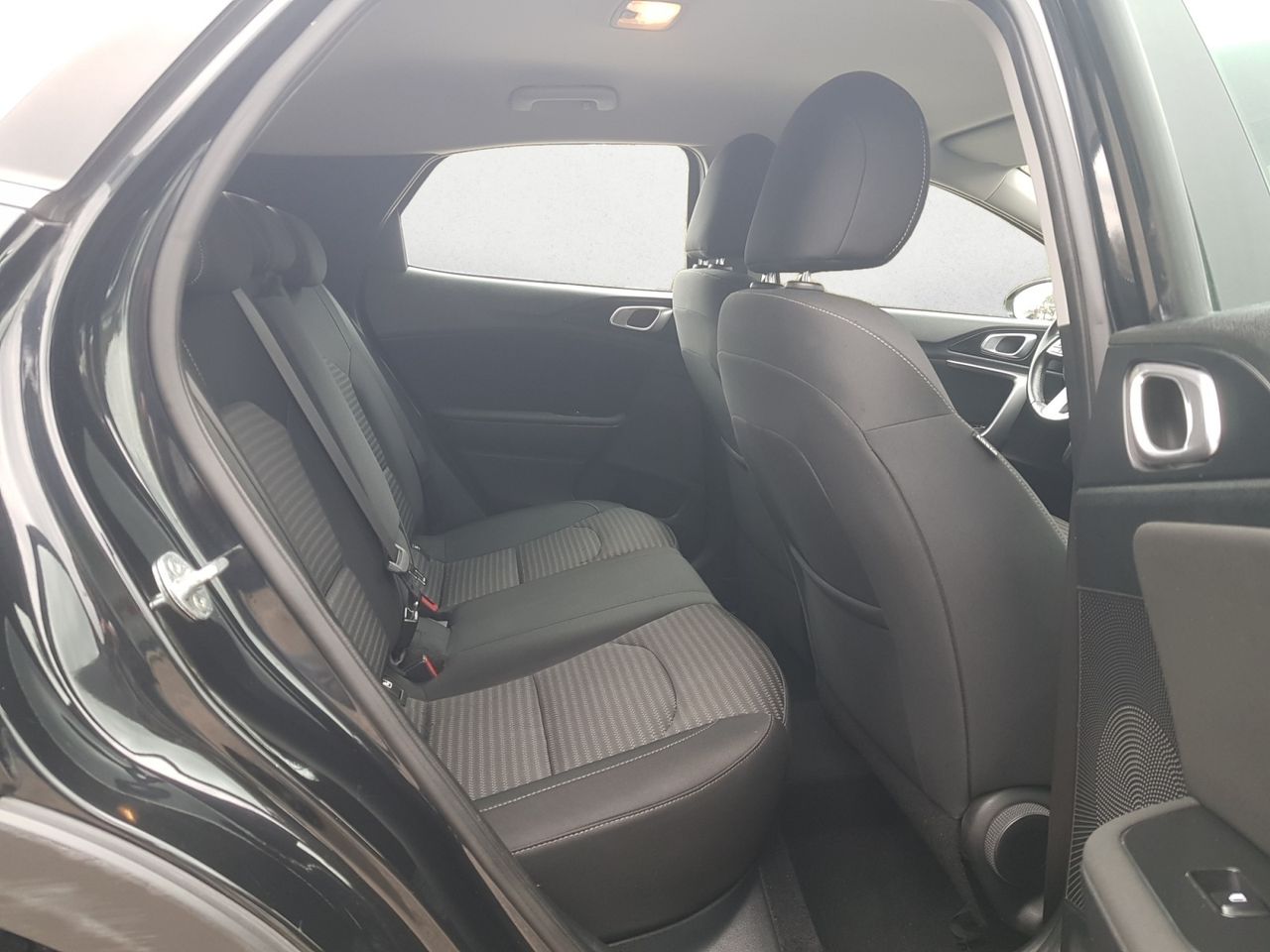 Kia XCeed 1.5 TGDI 160 CV CONCEPT  - Foto 2
