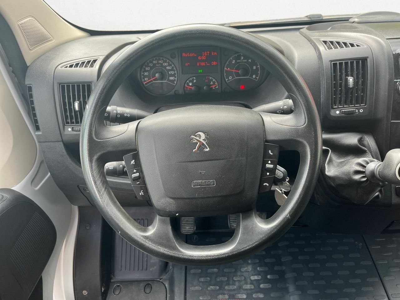 Peugeot Boxer FG 335 L3 H2 BLUE HDI 140 CV 6 VEL  - Foto 2
