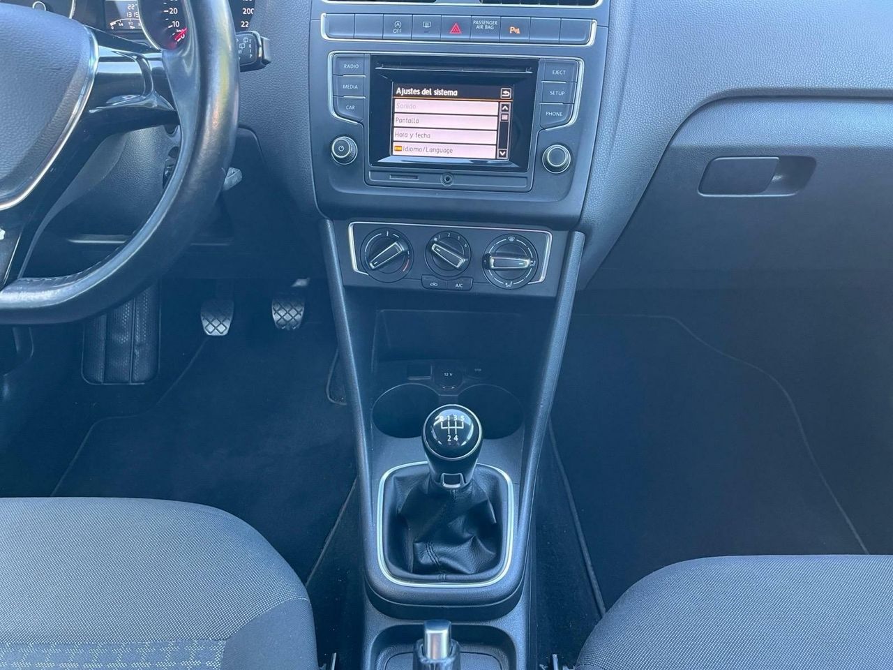 Volkswagen Polo 5P EDITION 1.4 75 CV  - Foto 2