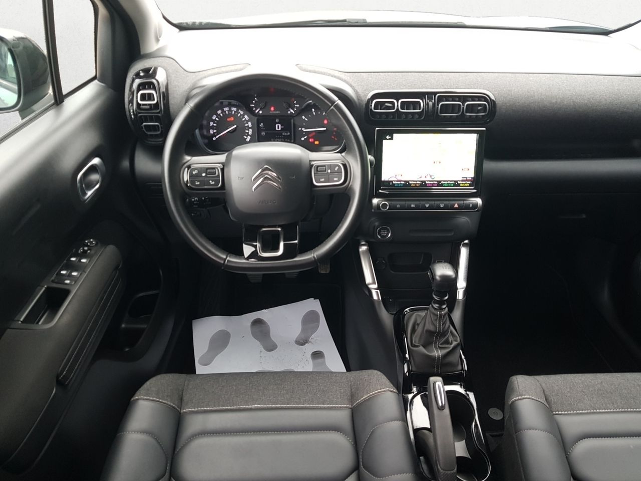 Citroën C3 Aircross BLUE HDI 110 CV SHINE  - Foto 2