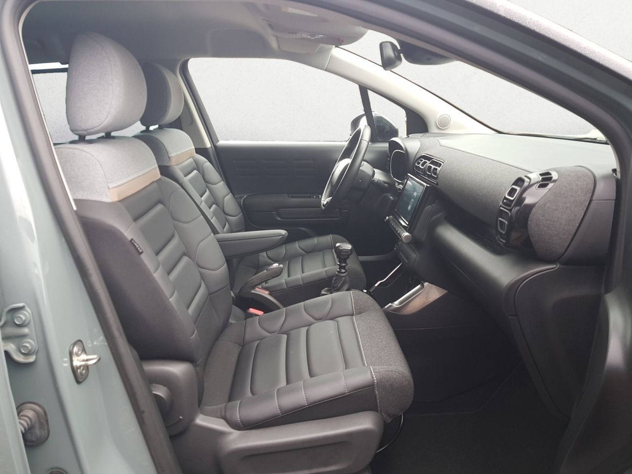 Citroën C3 Aircross BLUE HDI 110 CV SHINE  - Foto 2