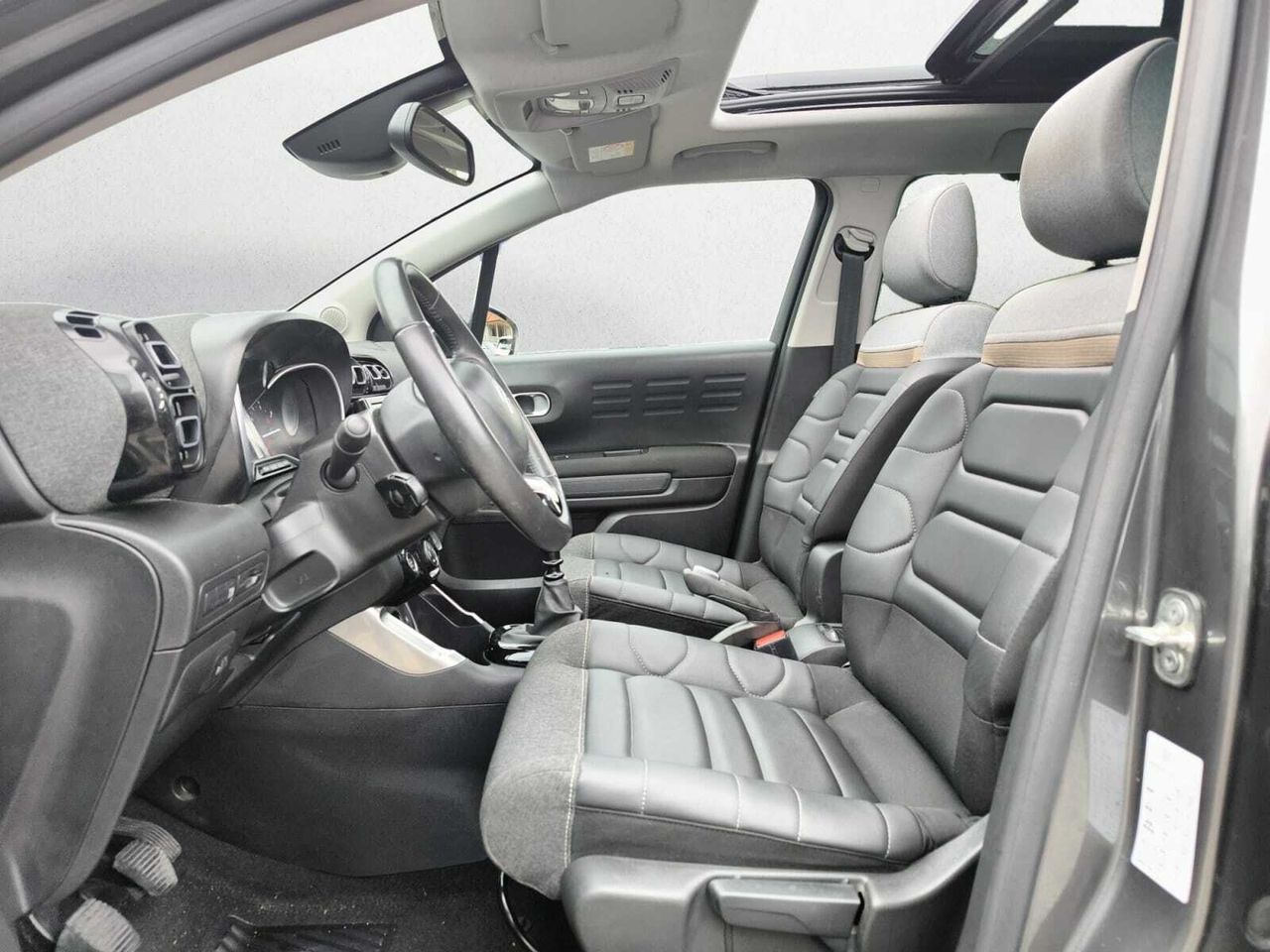 Citroën C3 Aircross BLUE HDI 110 CV SHINE PACK  - Foto 2