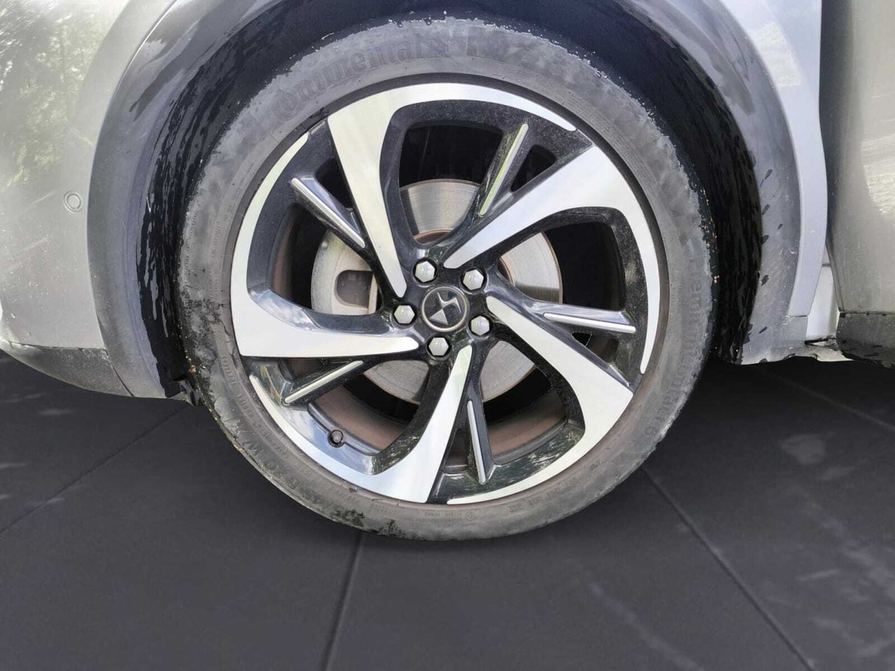 DS Automobiles DS 7 1.6 ETENSE 300 4X4 GRAND CHIC  - Foto 2