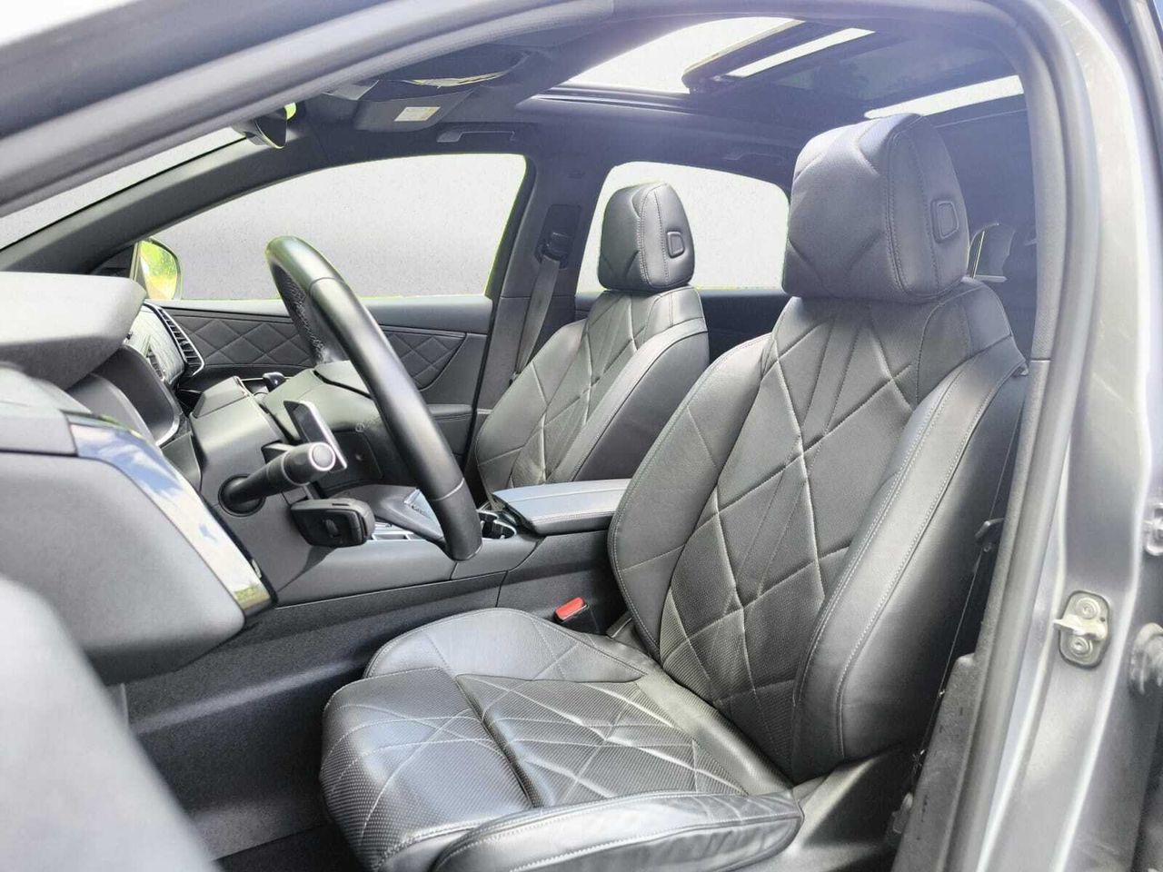 DS Automobiles DS 7 1.6 ETENSE 300 4X4 GRAND CHIC  - Foto 2
