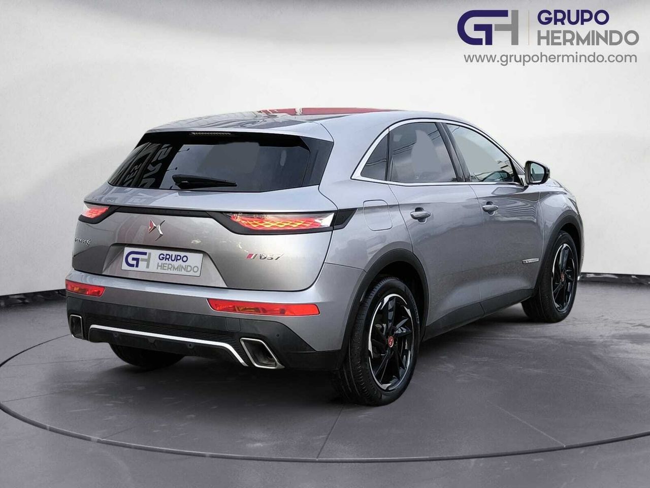 DS DS 7 CROSSBACK 1.6 ETENSE 300 PERF LINE AUTO 4WD 5P  - Foto 2