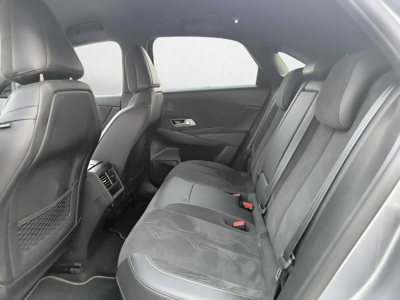 DS DS 7 CROSSBACK 1.6 ETENSE 300 PERF LINE AUTO 4WD 5P  - Foto 2