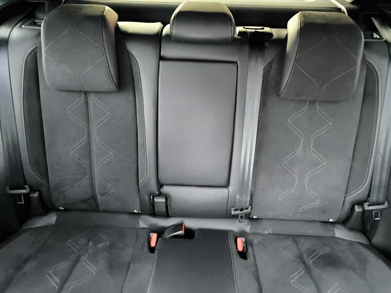 DS DS 7 CROSSBACK 1.6 ETENSE 300 PERF LINE AUTO 4WD 5P  - Foto 2