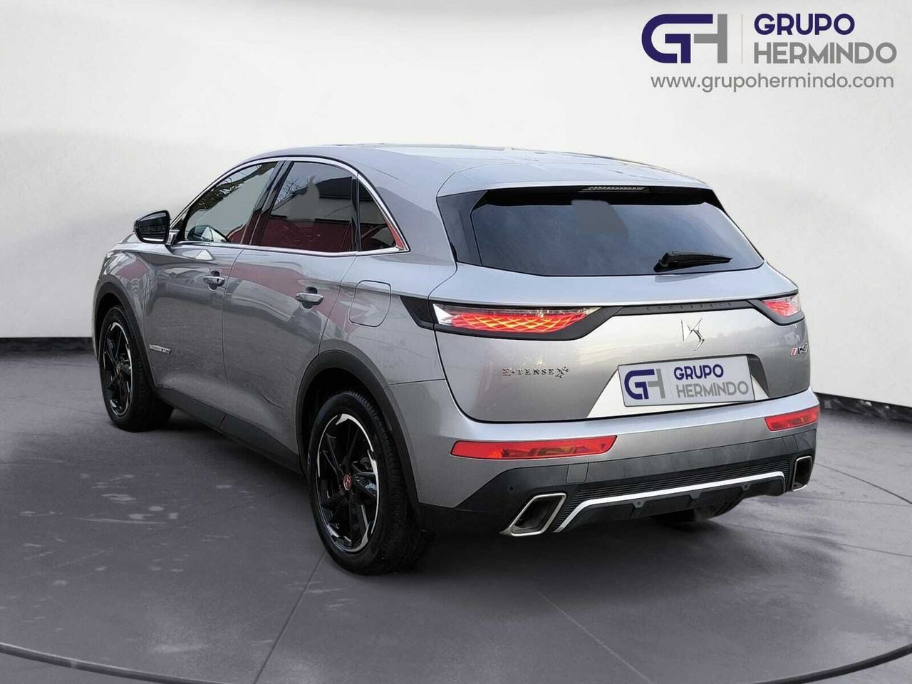 DS DS 7 CROSSBACK 1.6 ETENSE 300 PERF LINE AUTO 4WD 5P  - Foto 2