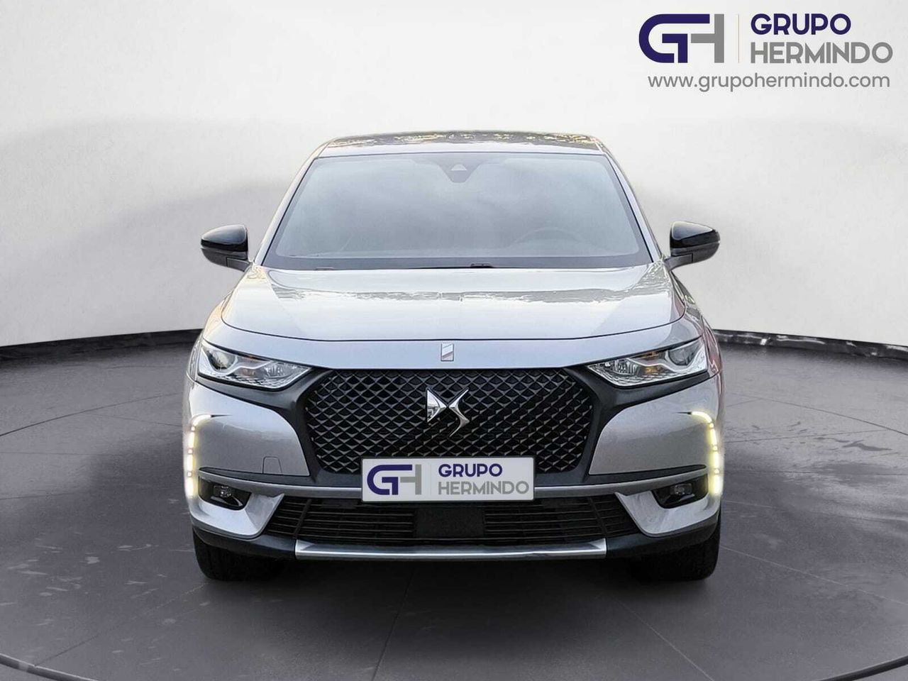 DS DS 7 CROSSBACK 1.6 ETENSE 300 PERF LINE AUTO 4WD 5P  - Foto 2