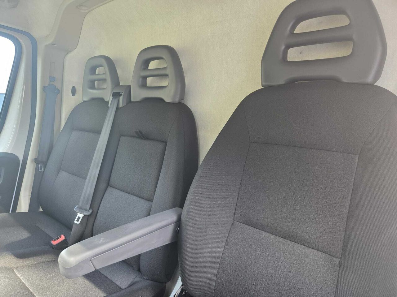 Fiat Ducato FG 35 L2 H2 MULTIJET 140 CV  - Foto 2